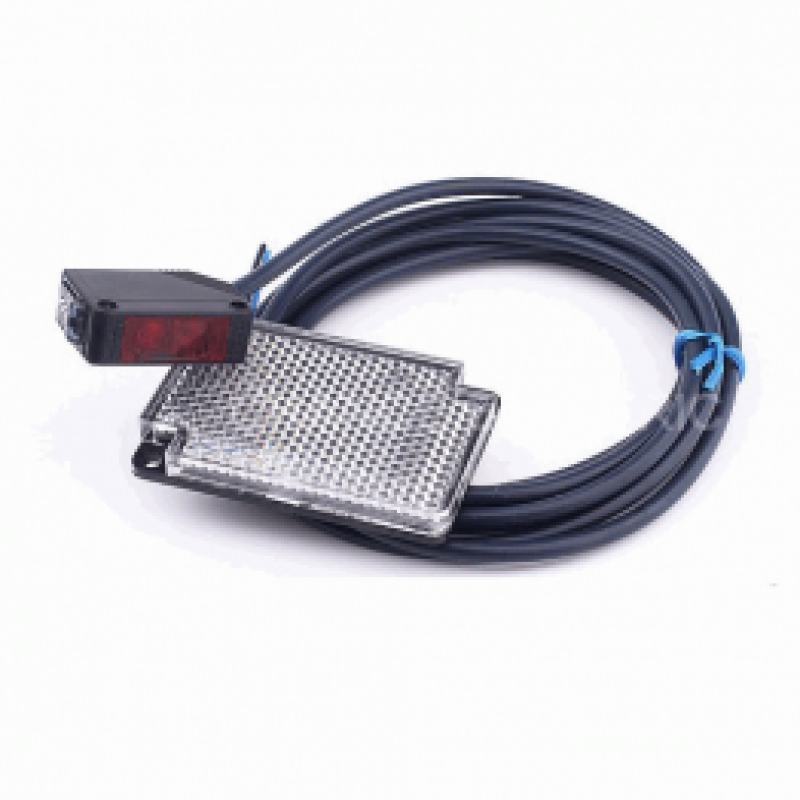 E3Z R61 4 Pin Reflective-Diffuse Optical Sensor (2m)